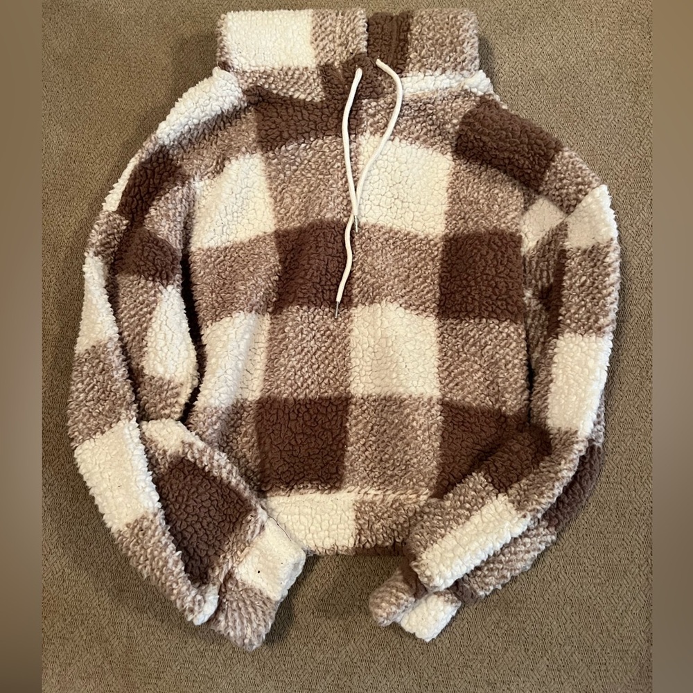 BROWN FLANNEL FUZZY SWEATSHIRT